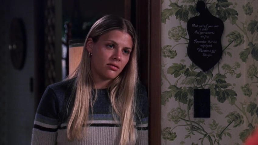 چرا سریال فریکس اند گیکس 1999 هنوز هم یکی از ماندگارترین سریالهای تاریخ تلویزیون است؟ 8 Kim Kelly